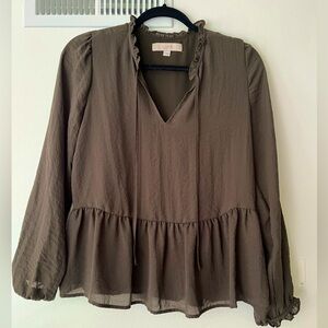 LOFT Women's Olive Ruffle Blouse